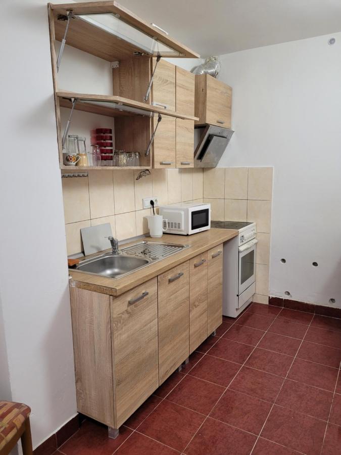 Penzion Duong Apartments 카를로비바리 외부 사진